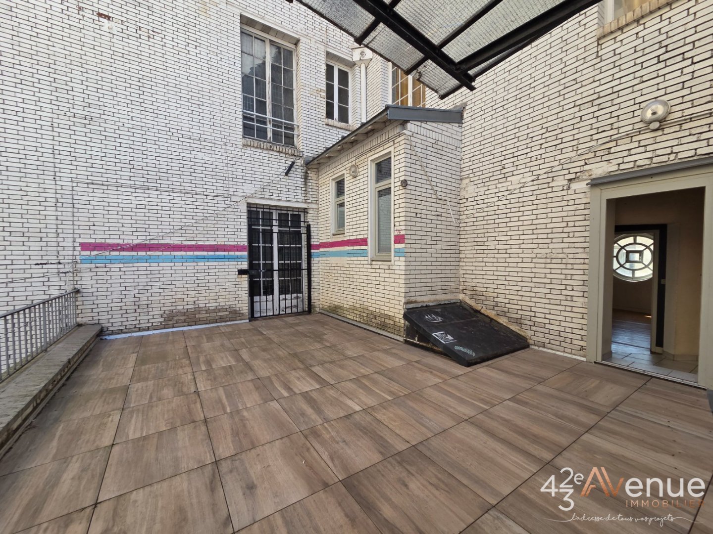 Photo 3 — 42eme Avenue