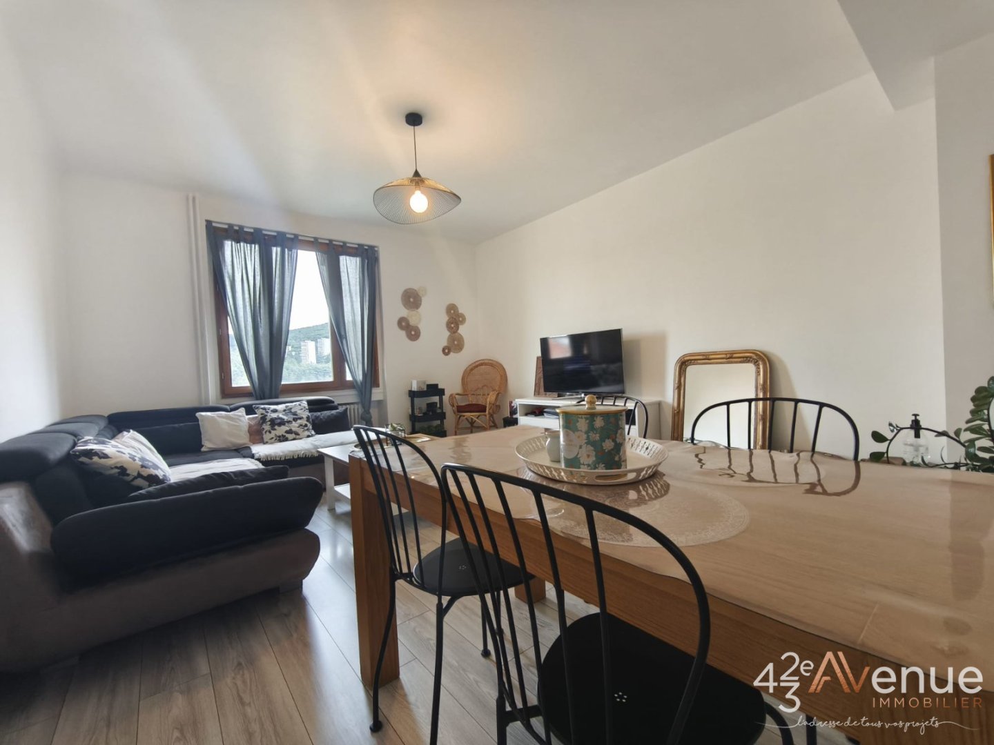 Photo 5 — 42eme Avenue