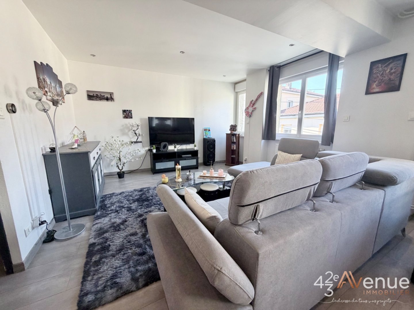 Photo 2 — 42eme Avenue