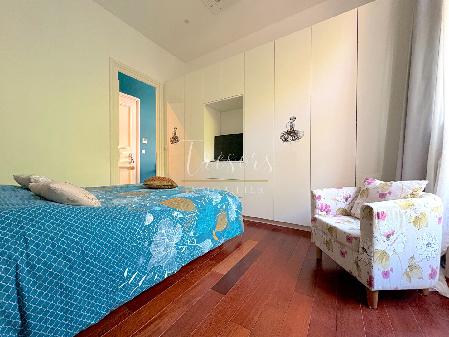 Photo 4 — TRESORS IMMOBILIER