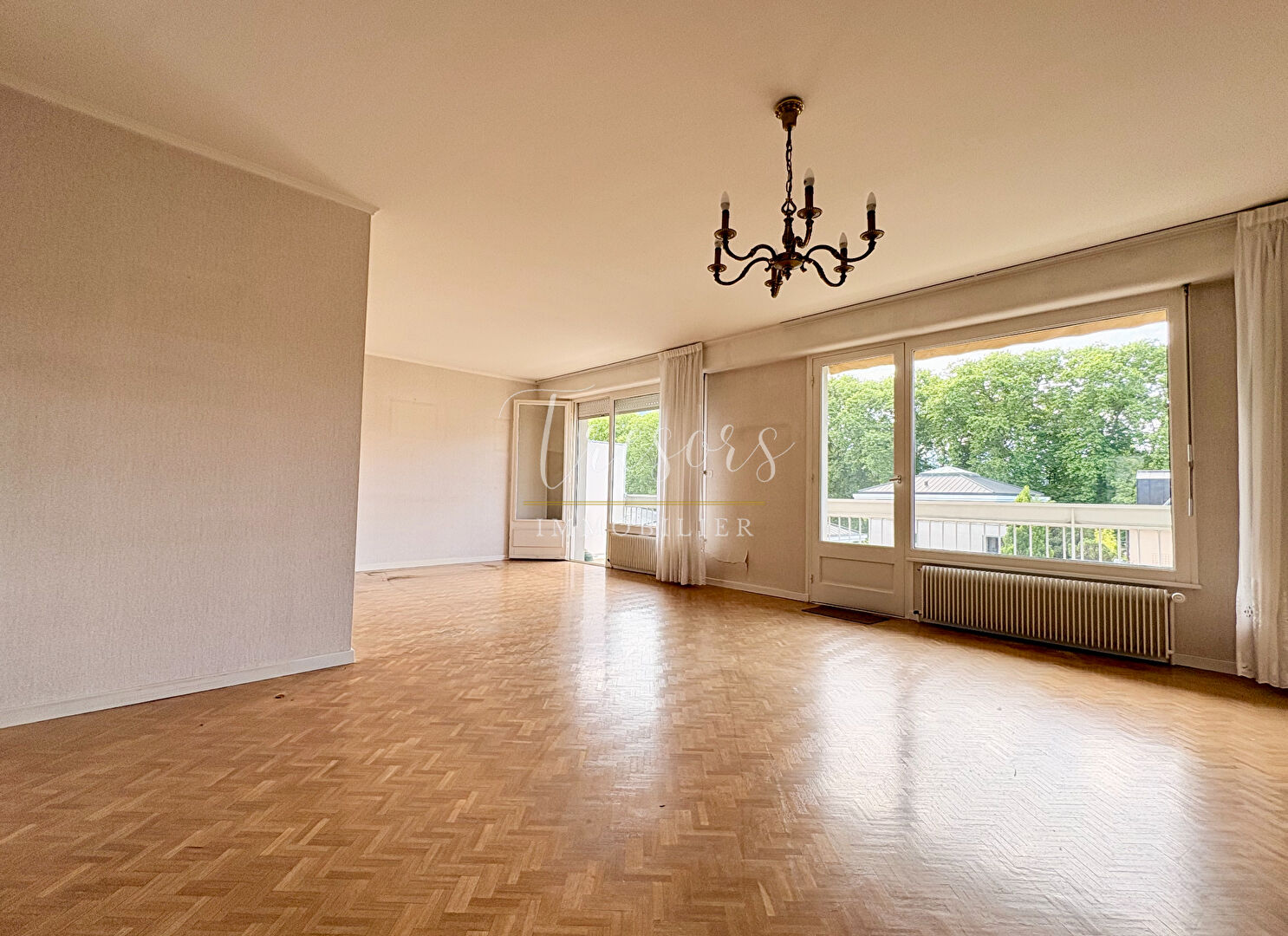 Photo 2 — TRESORS IMMOBILIER