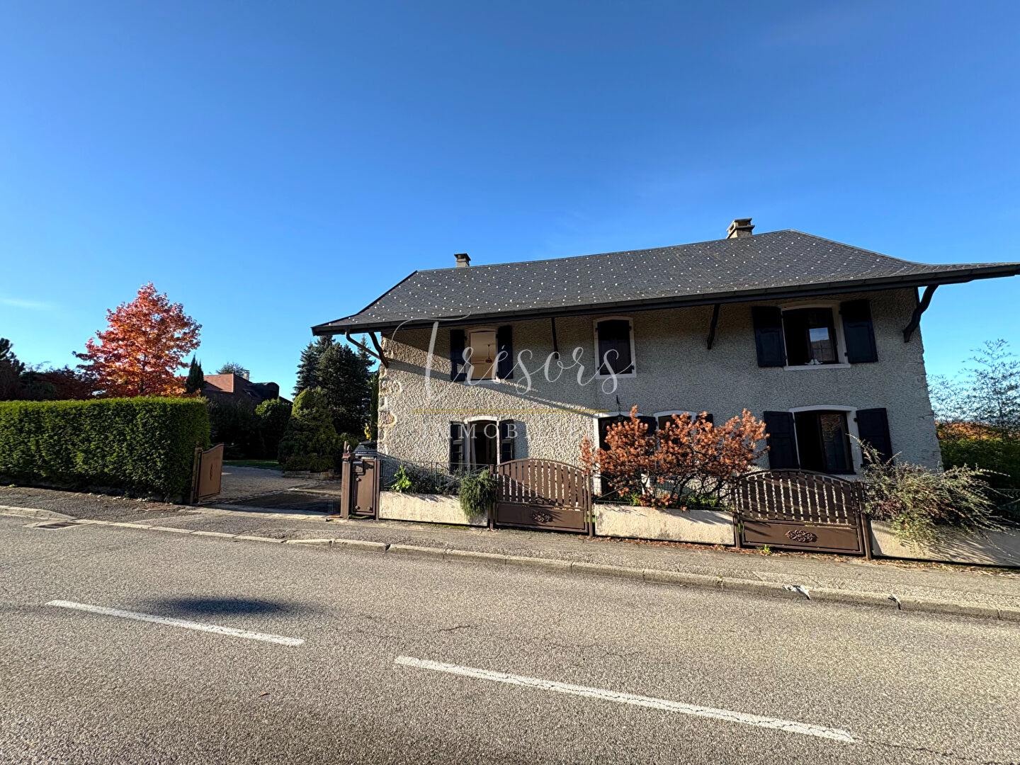 Photo 2 — TRESORS IMMOBILIER