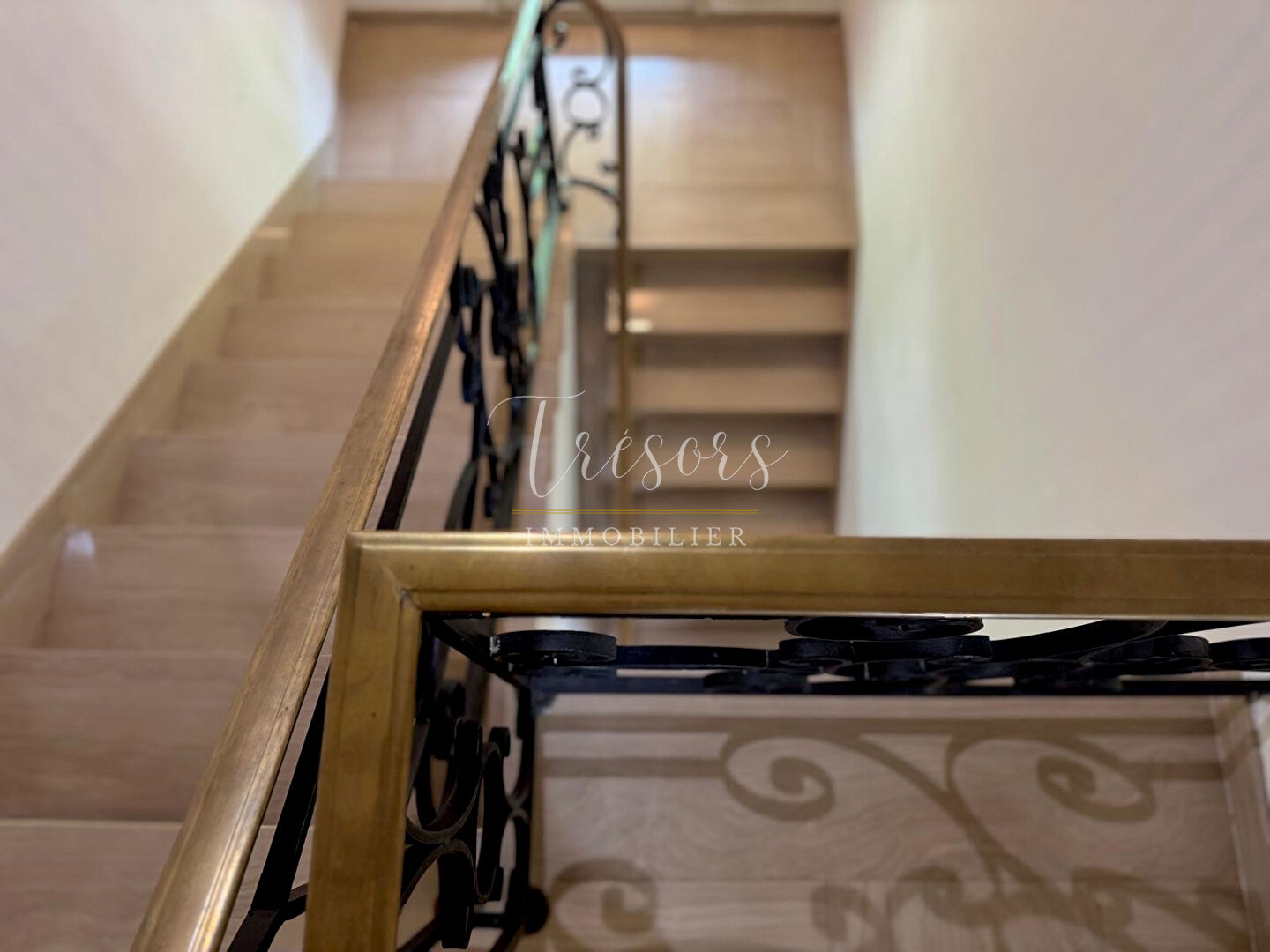Photo 8 — TRESORS IMMOBILIER