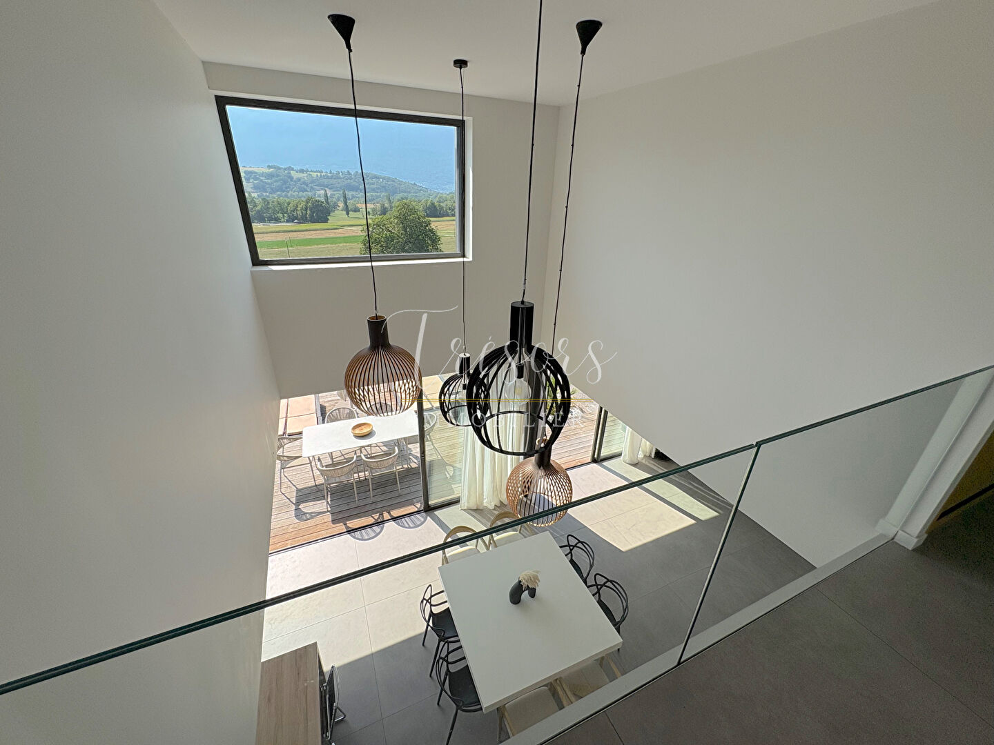 Photo 3 — TRESORS IMMOBILIER