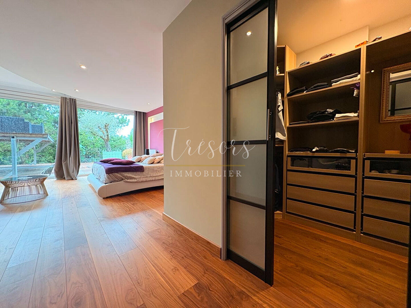 Photo 13 — TRESORS IMMOBILIER