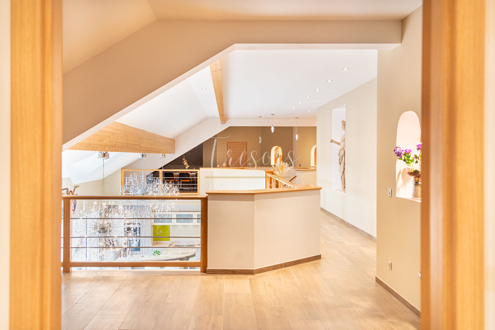 Photo 10 — TRESORS IMMOBILIER