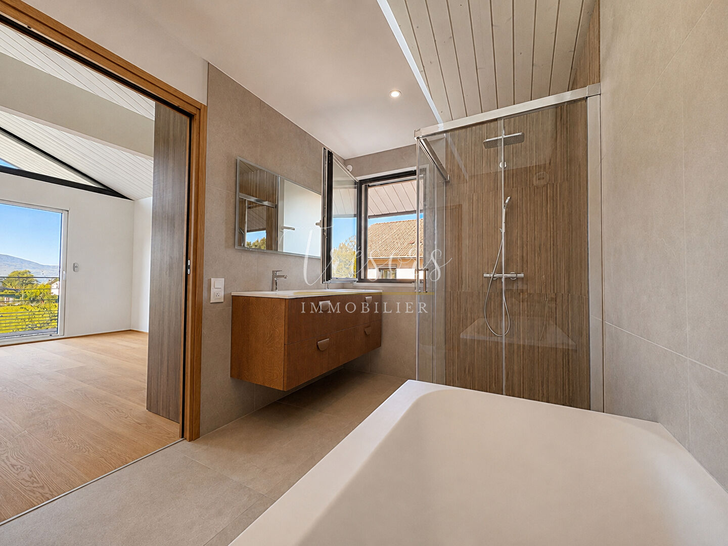 Photo 9 — TRESORS IMMOBILIER