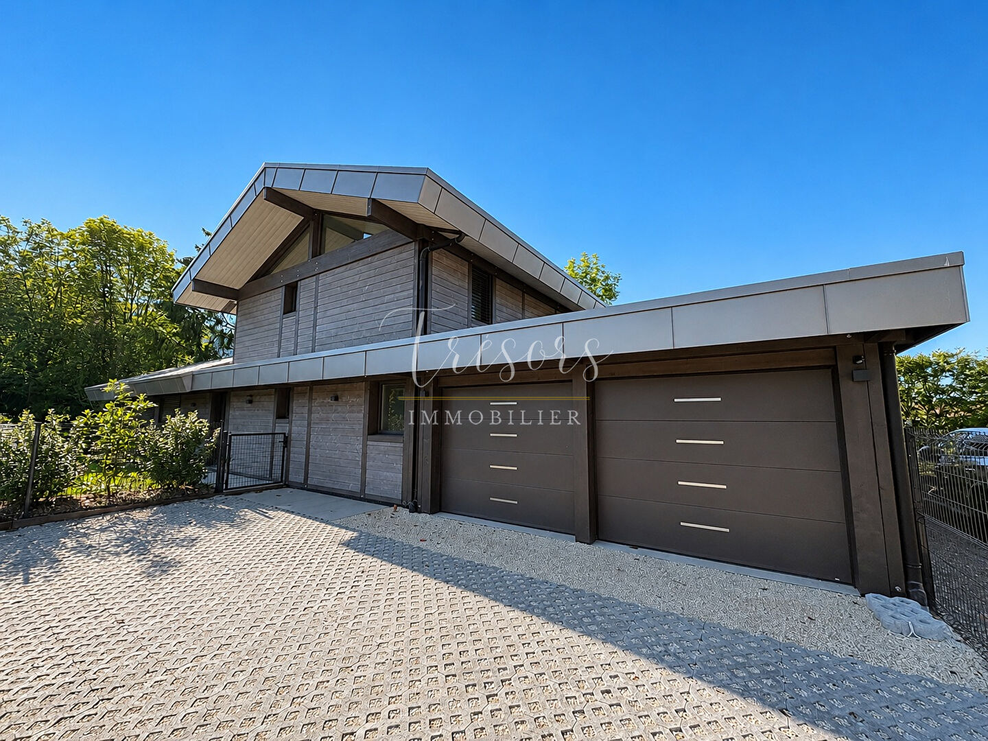 Photo 11 — TRESORS IMMOBILIER