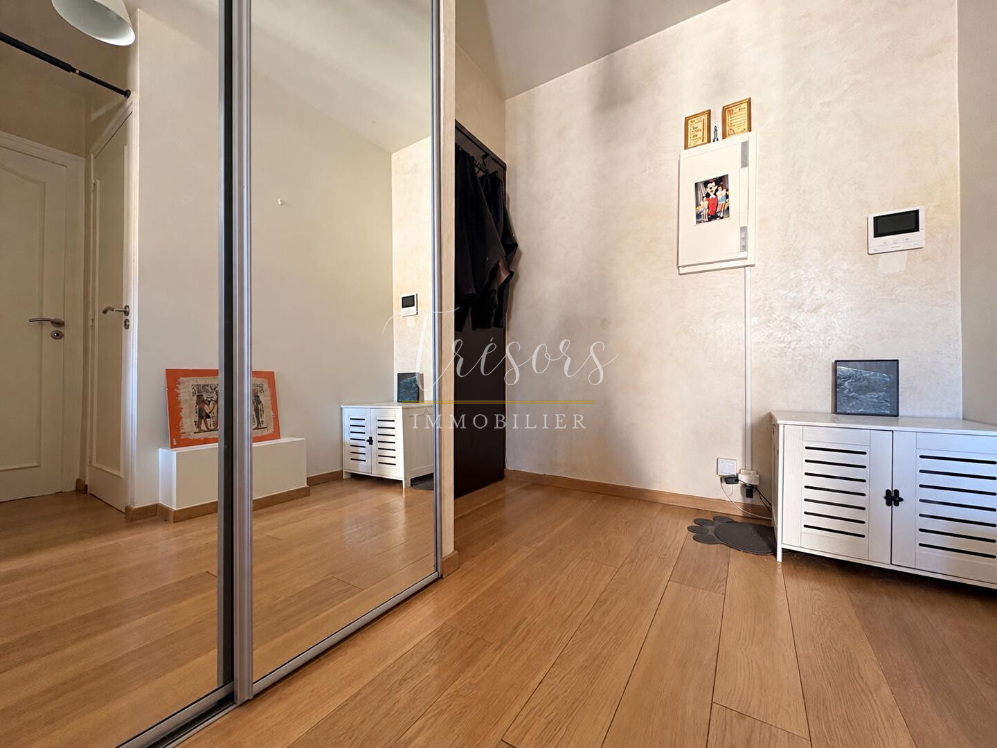 Photo 5 — TRESORS IMMOBILIER