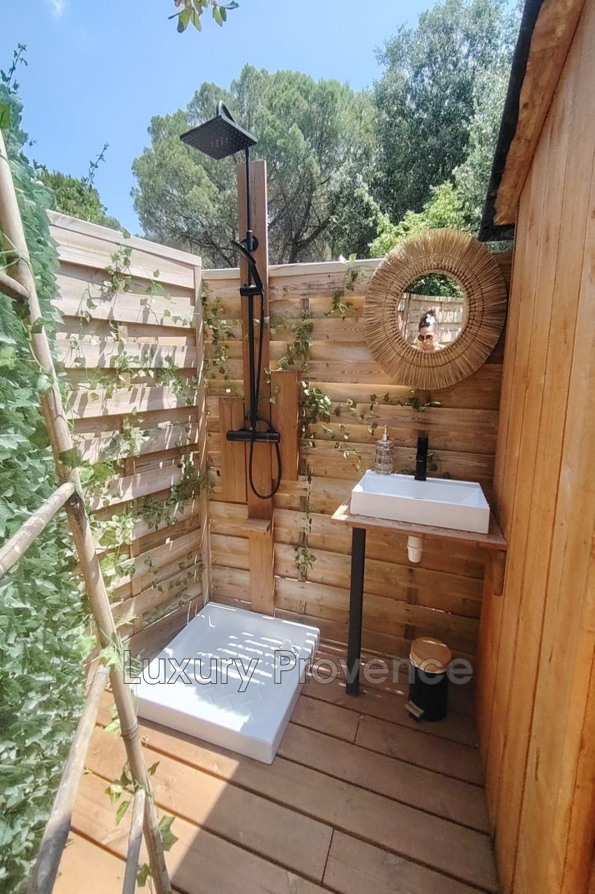 Photo 8 — LUXURY PROVENCE