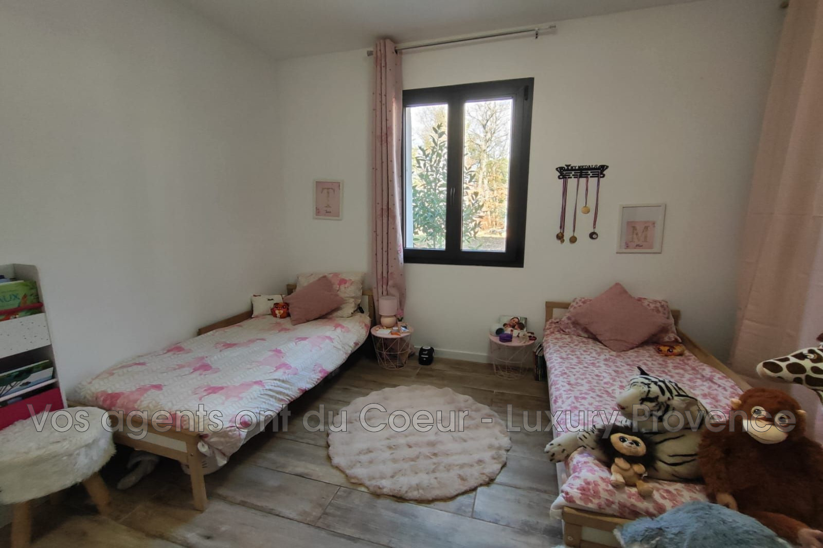 Photo 15 — LUXURY PROVENCE