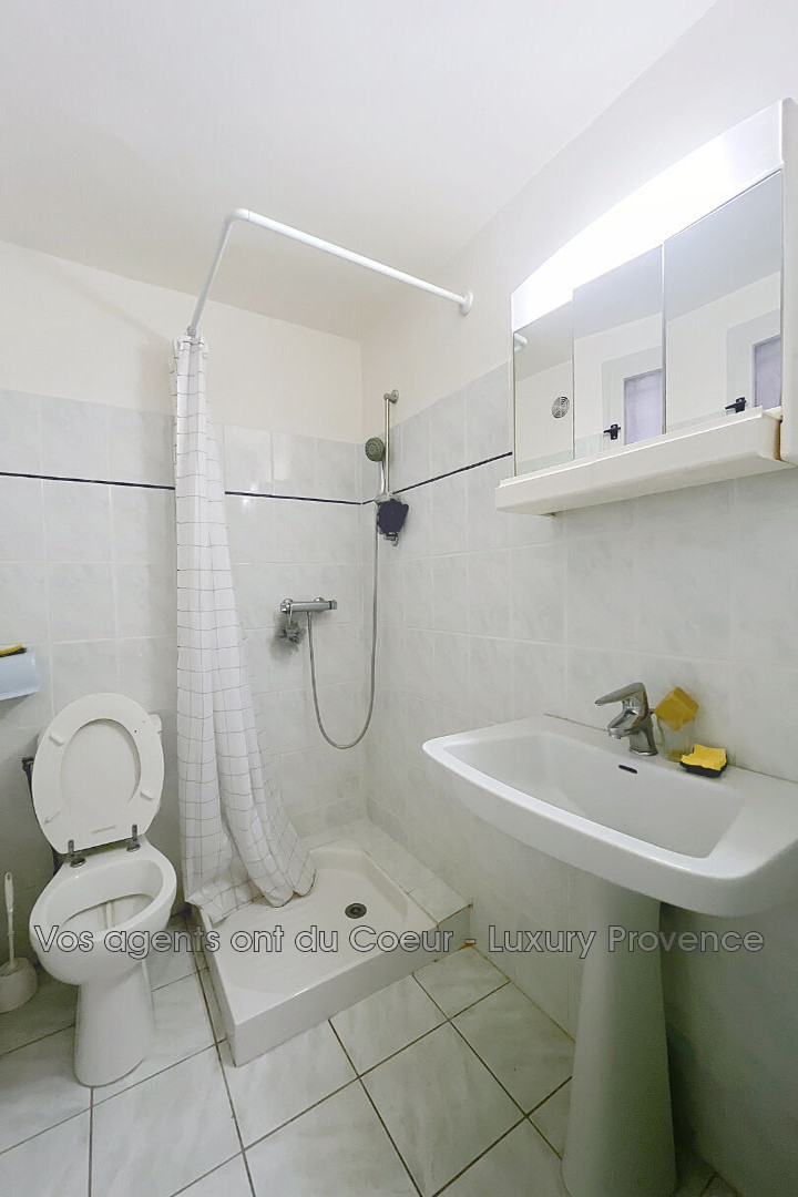 Photo 13 — LUXURY PROVENCE