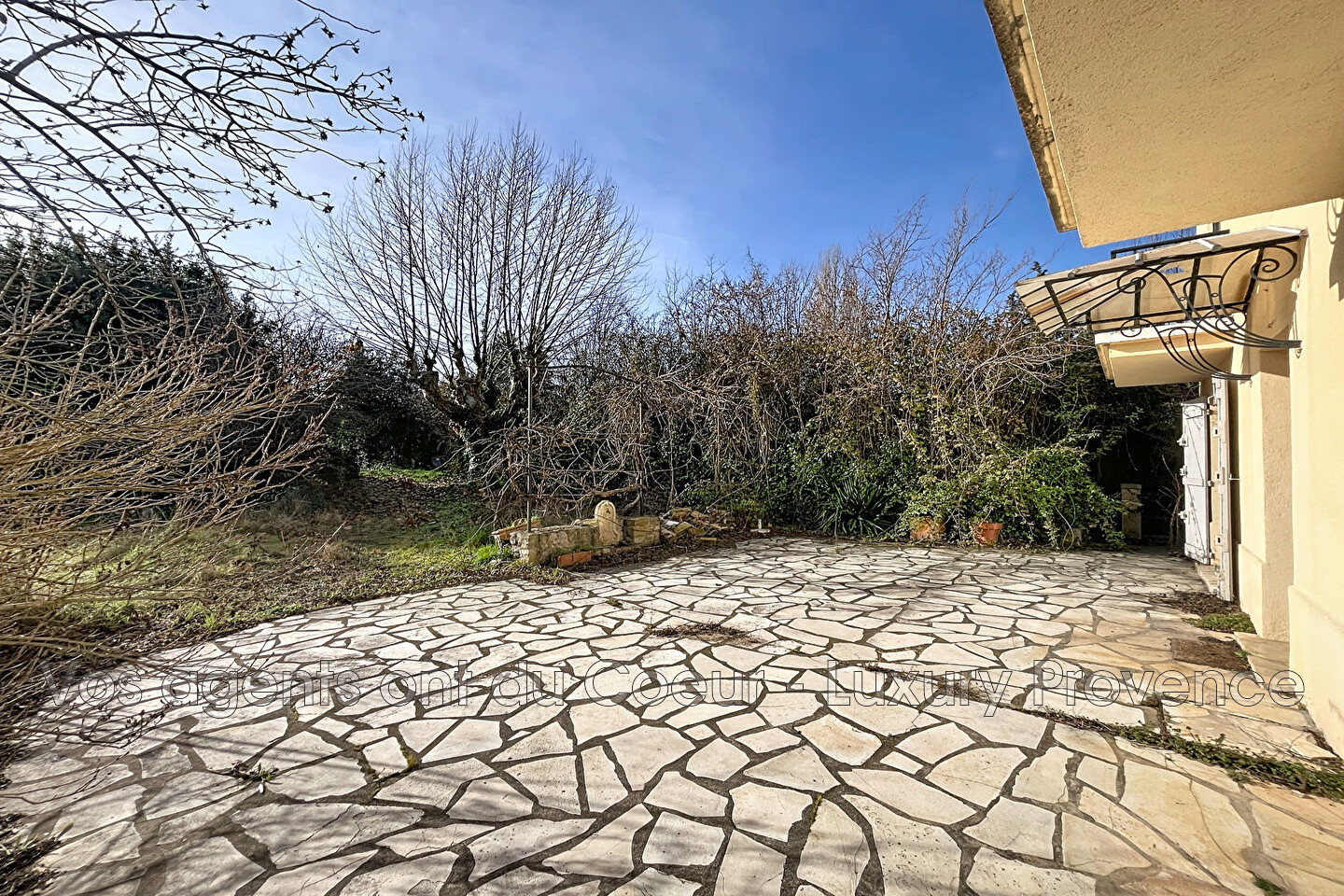 Photo 2 — LUXURY PROVENCE