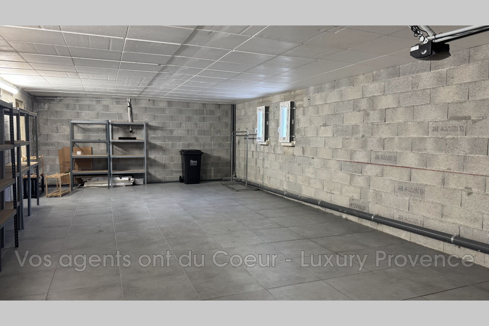 Photo 9 — LUXURY PROVENCE