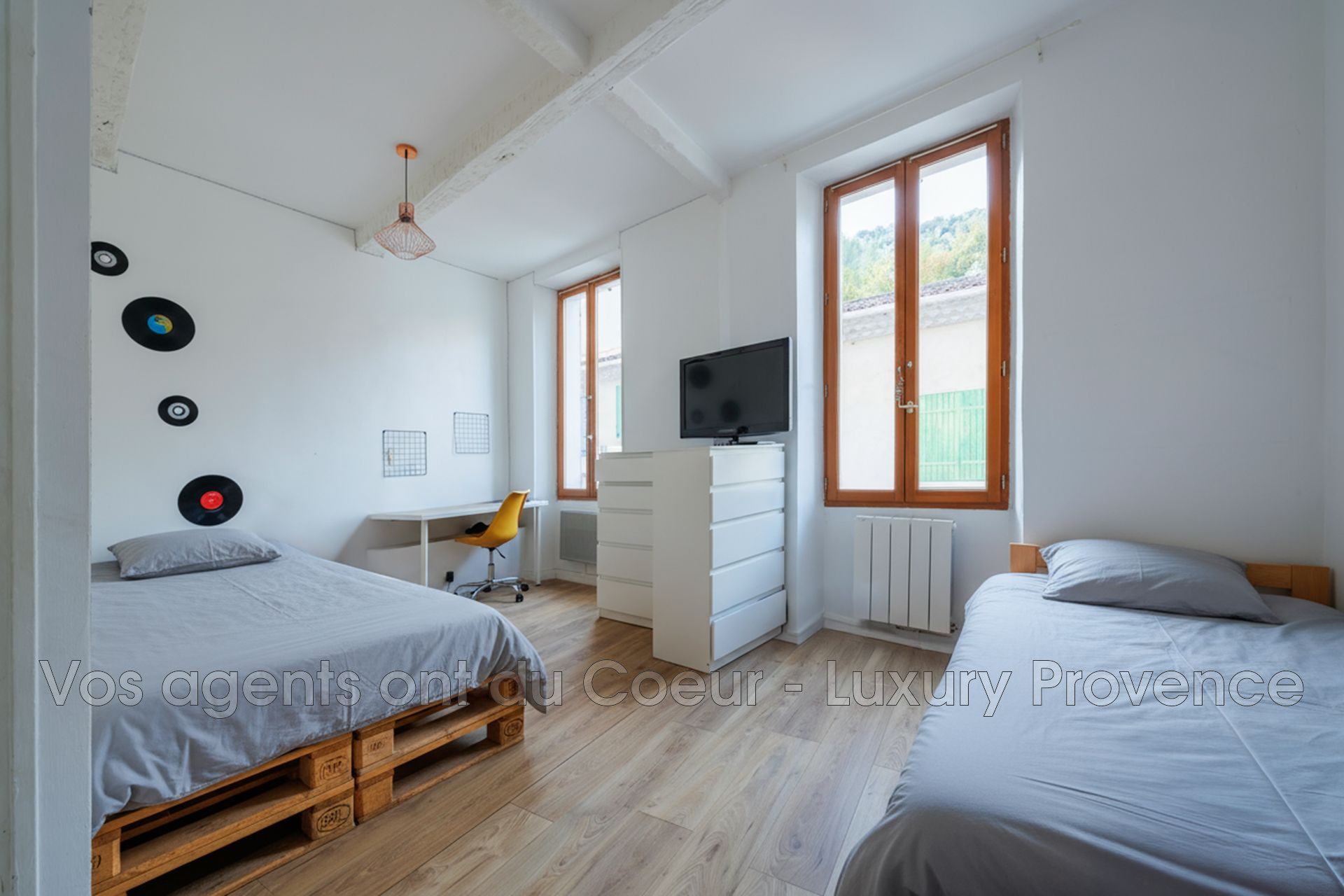 Photo 11 — LUXURY PROVENCE