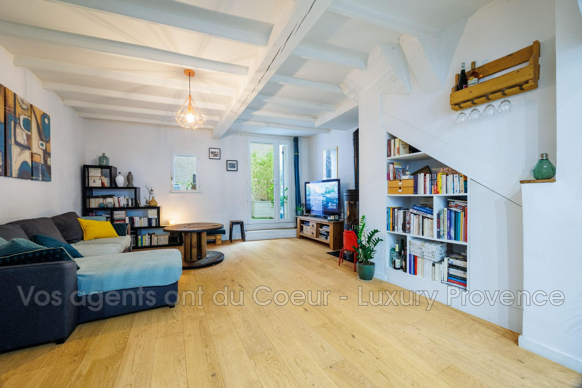 Photo 4 — LUXURY PROVENCE