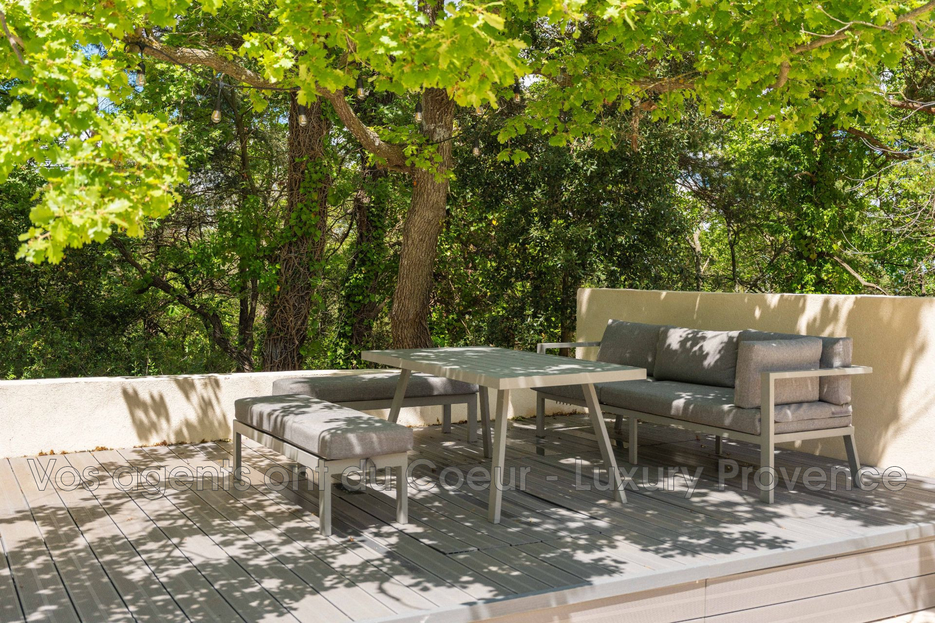 Photo 4 — LUXURY PROVENCE