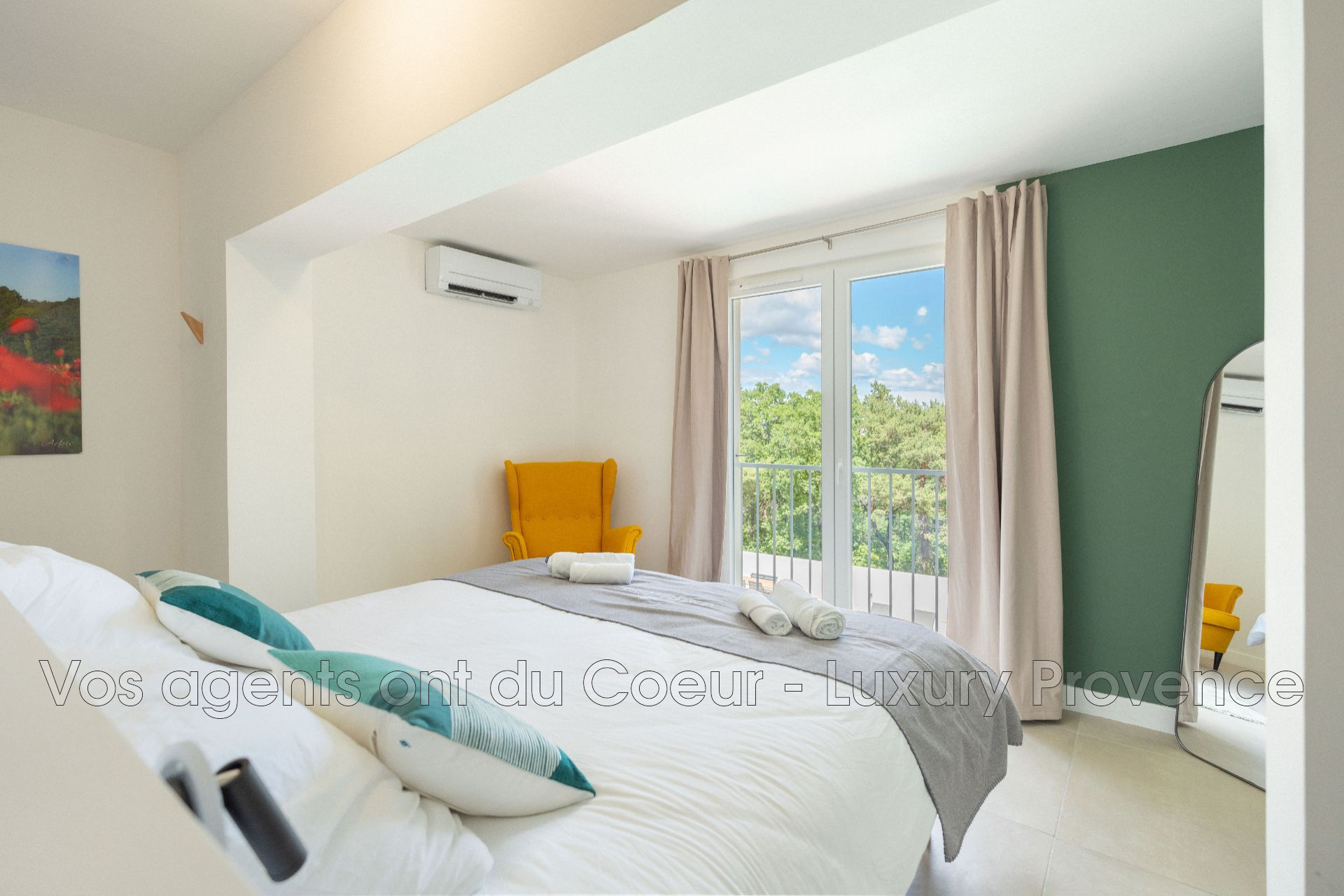 Photo 14 — LUXURY PROVENCE