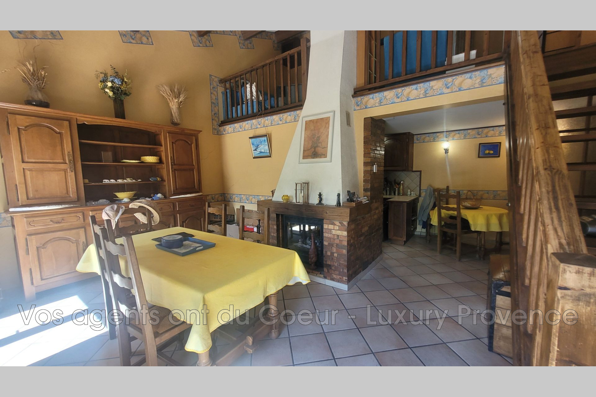 Photo 5 — LUXURY PROVENCE