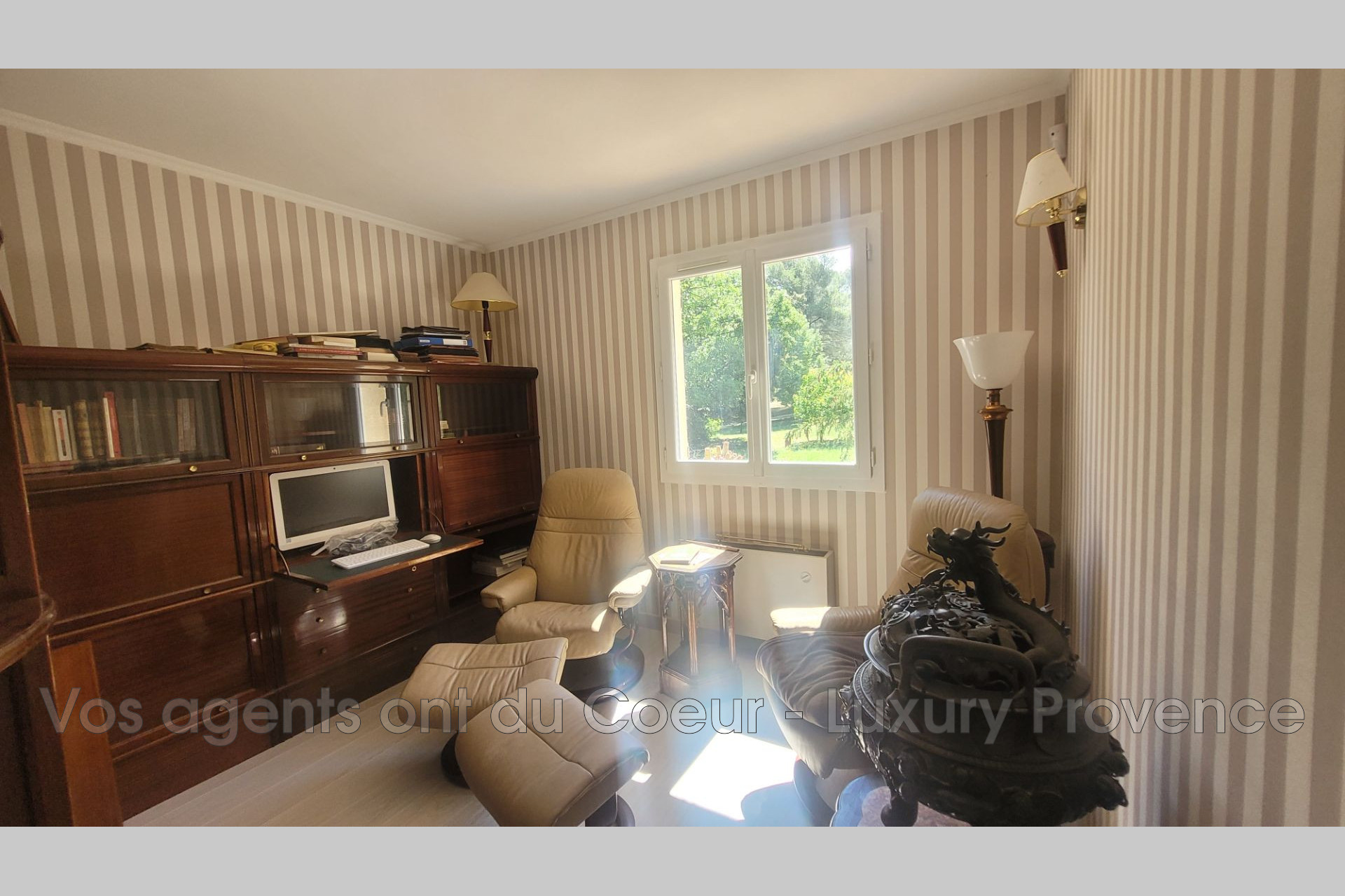 Photo 10 — LUXURY PROVENCE