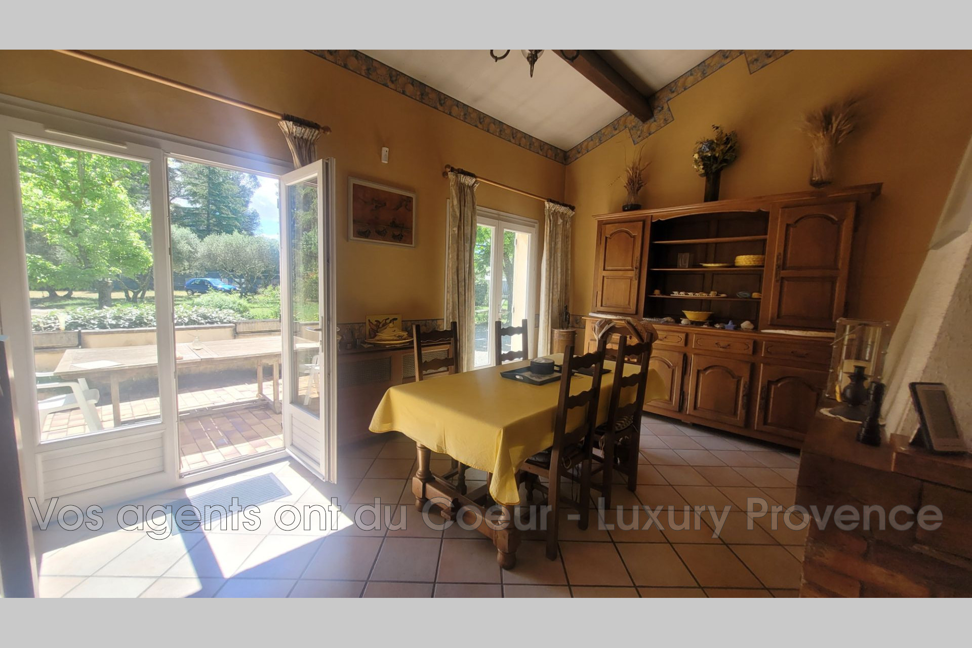 Photo 6 — LUXURY PROVENCE
