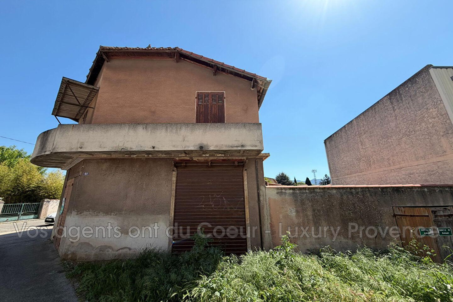 Photo 7 — LUXURY PROVENCE