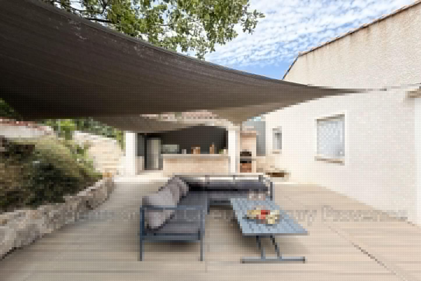 Photo 2 — LUXURY PROVENCE