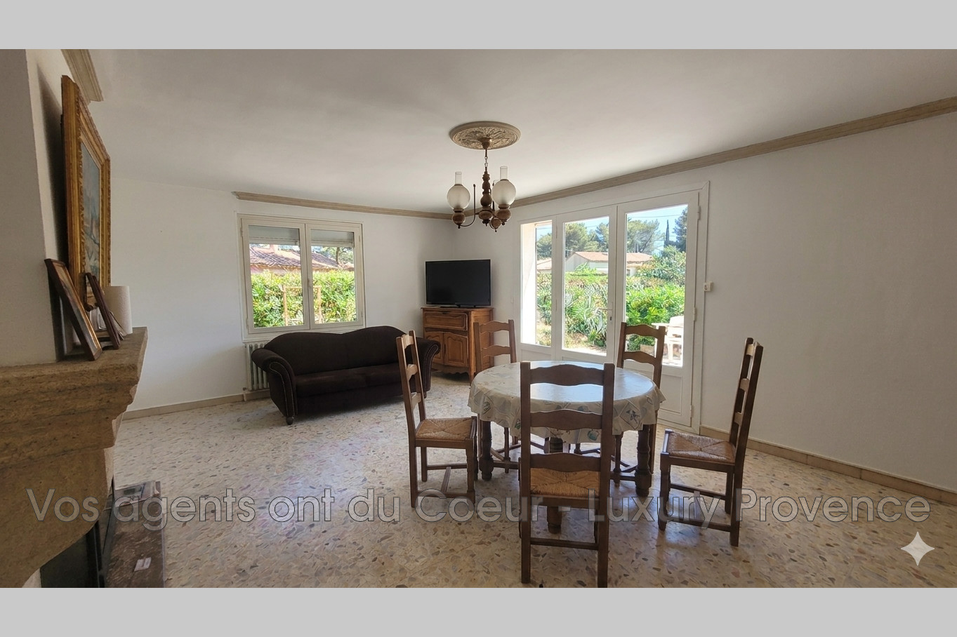 Photo 4 — LUXURY PROVENCE