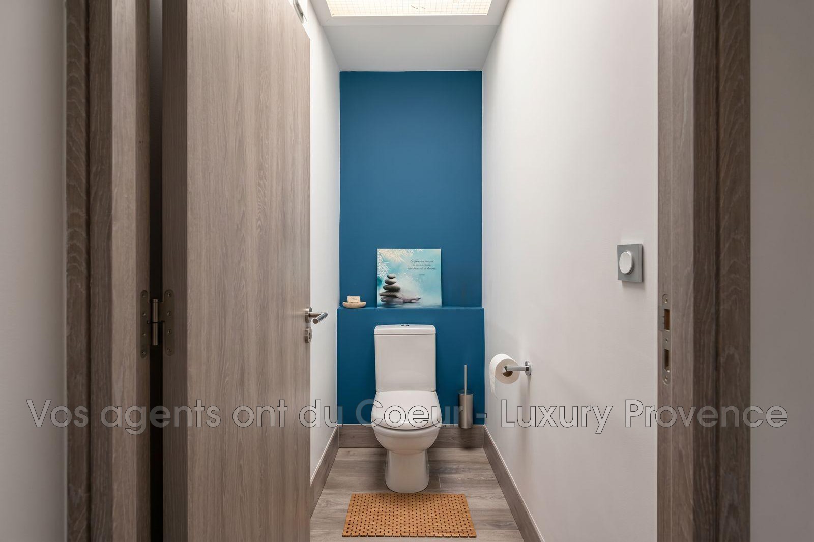 Photo 14 — LUXURY PROVENCE