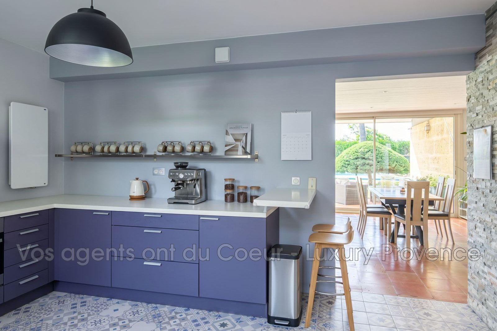 Photo 5 — LUXURY PROVENCE