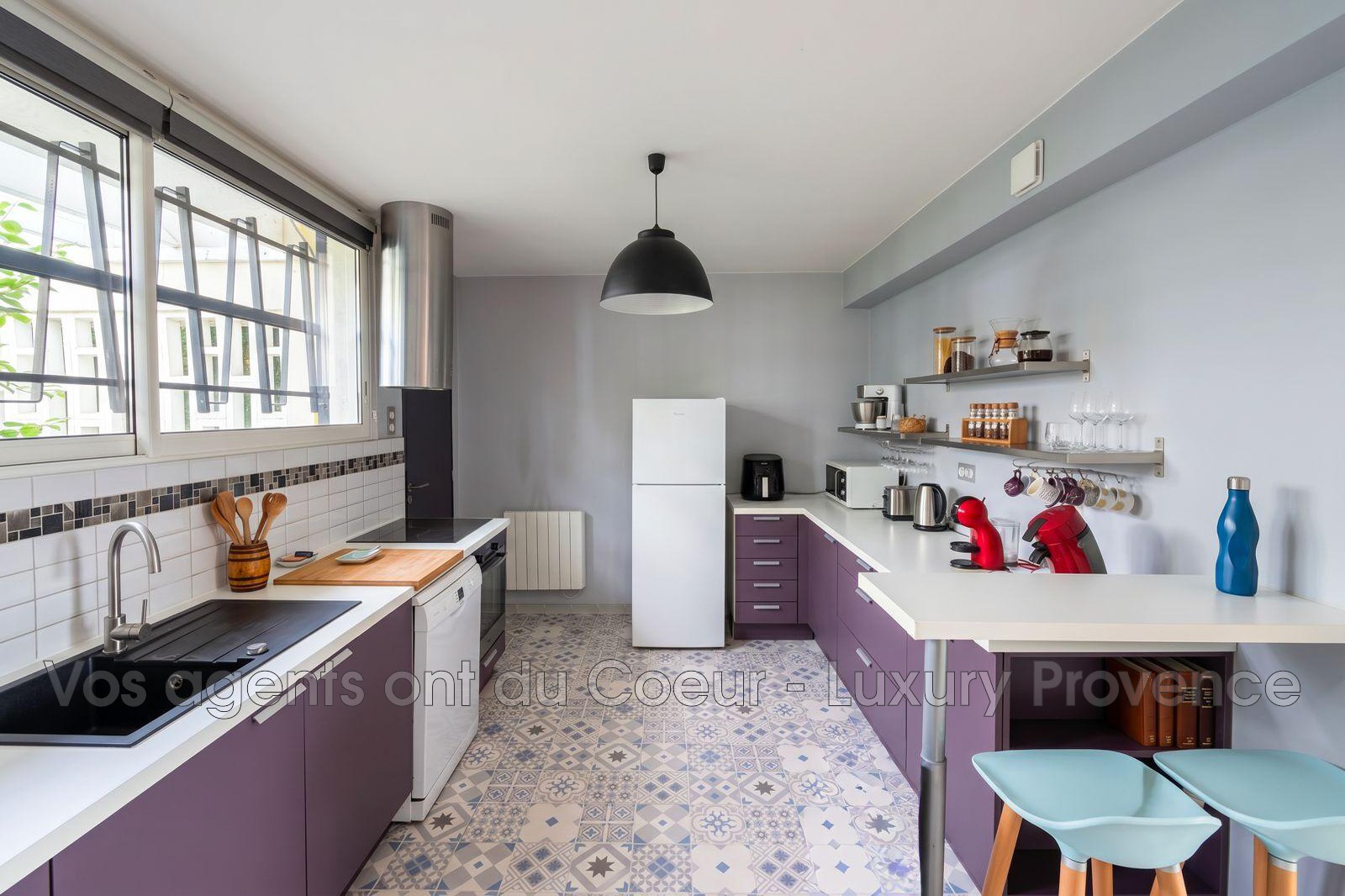 Photo 6 — LUXURY PROVENCE