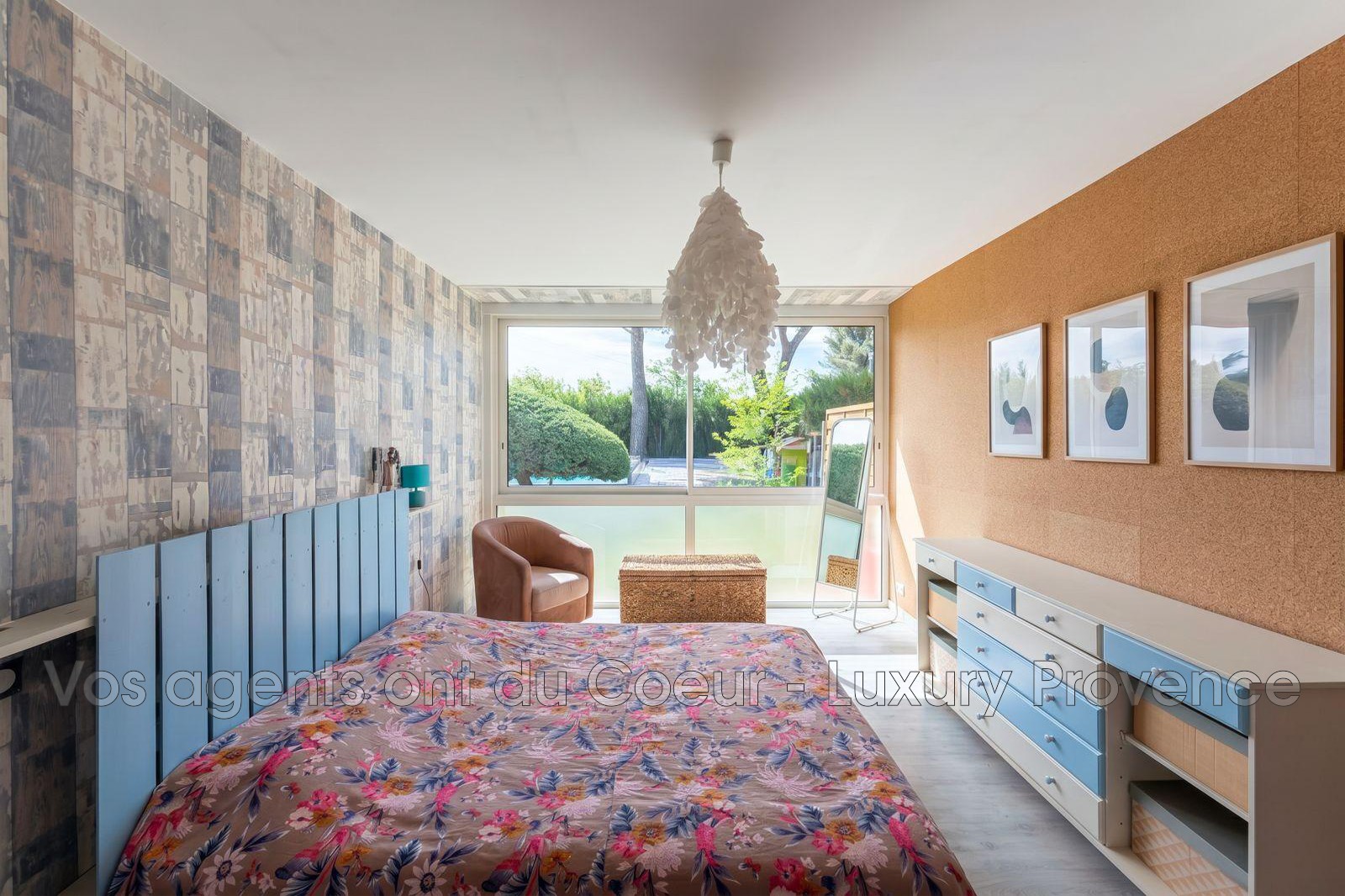Photo 7 — LUXURY PROVENCE