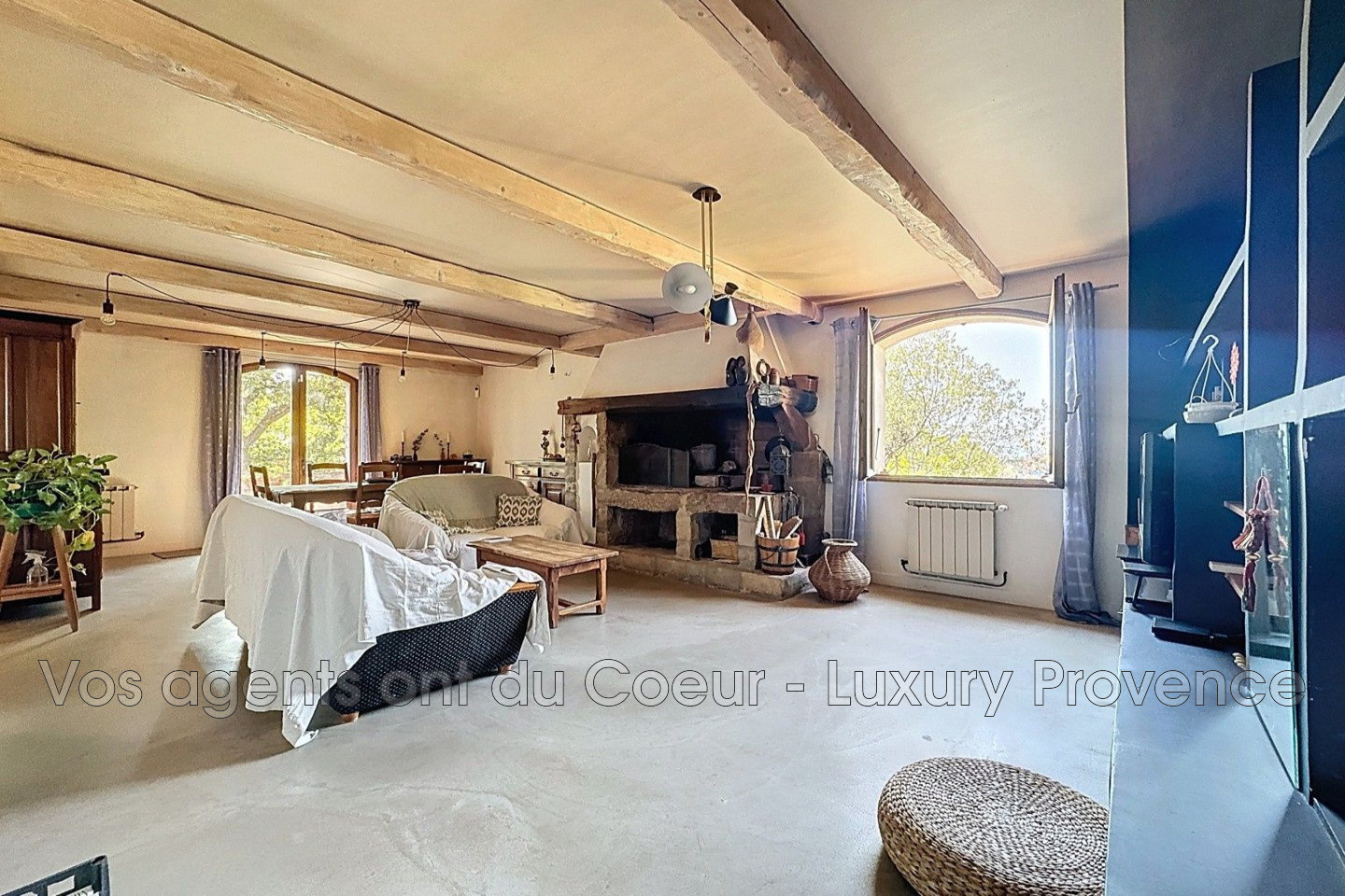 Photo 4 — LUXURY PROVENCE