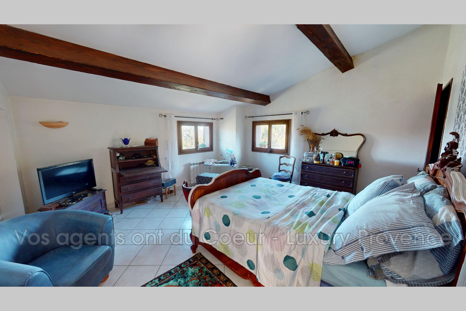 Photo 10 — LUXURY PROVENCE