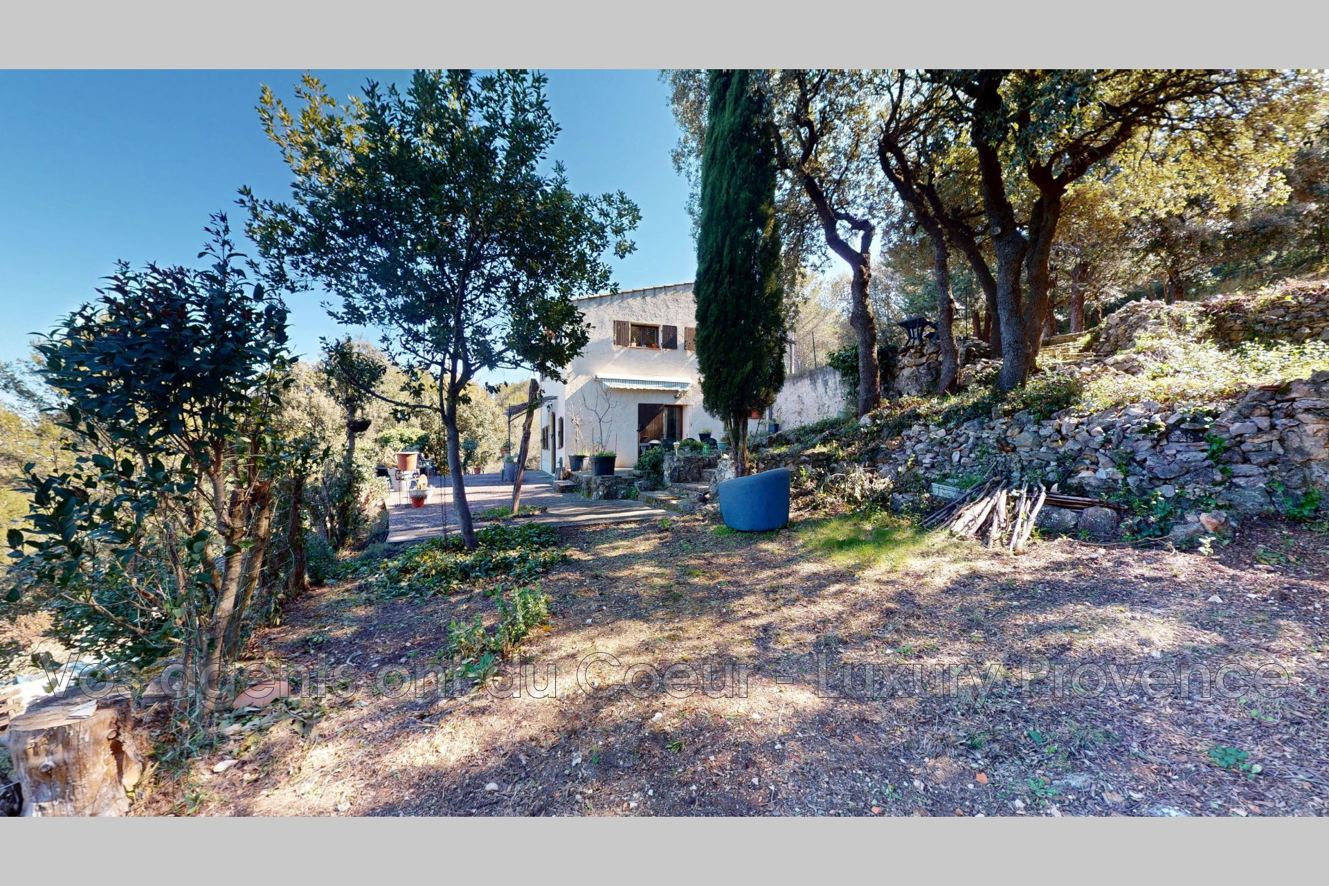 Photo 5 — LUXURY PROVENCE