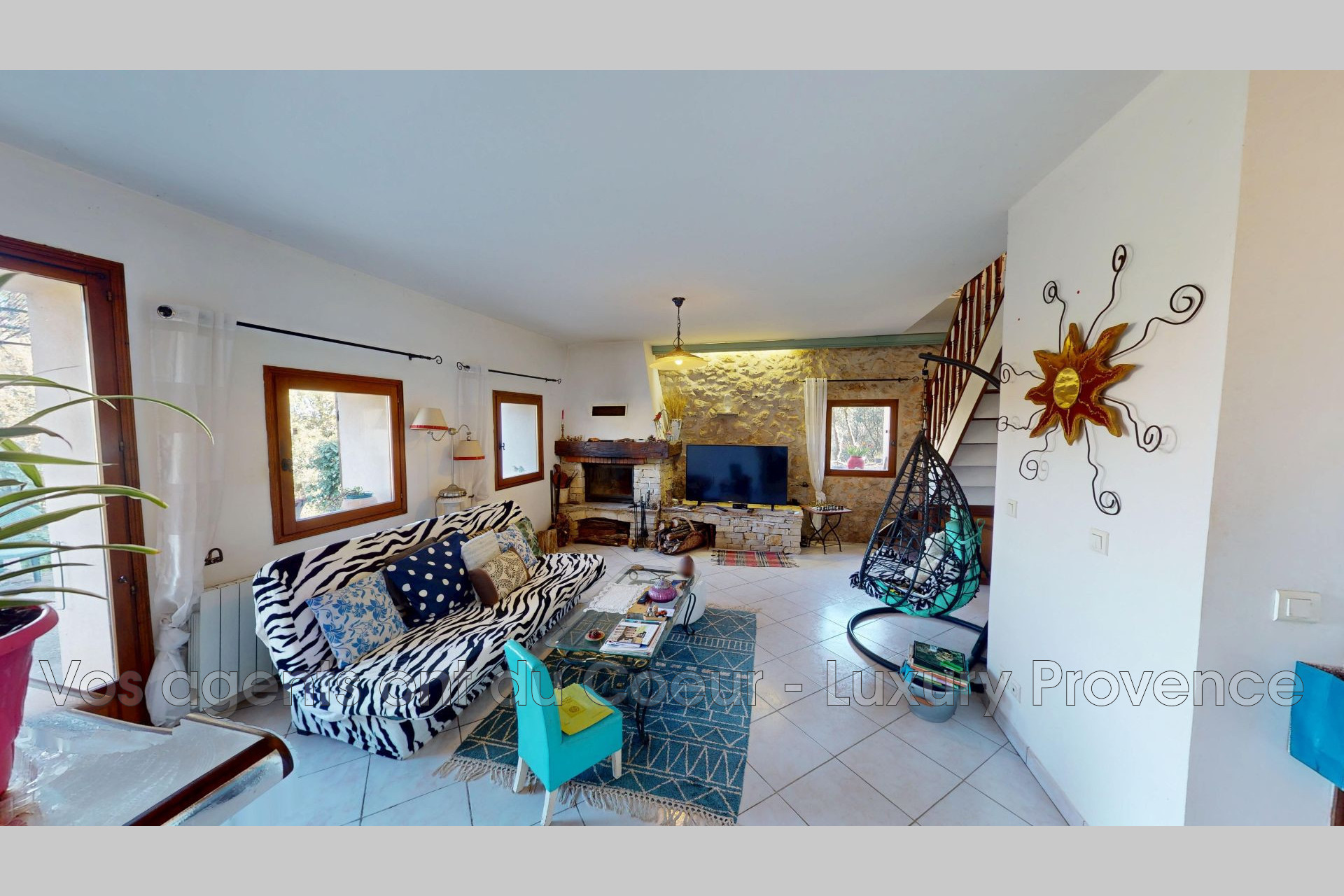 Photo 7 — LUXURY PROVENCE