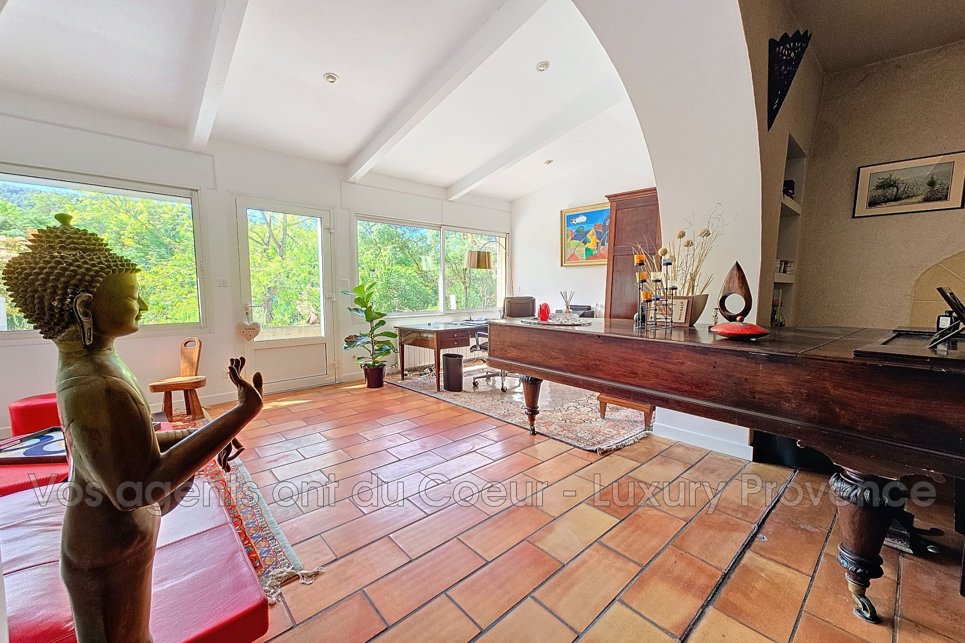 Photo 7 — LUXURY PROVENCE