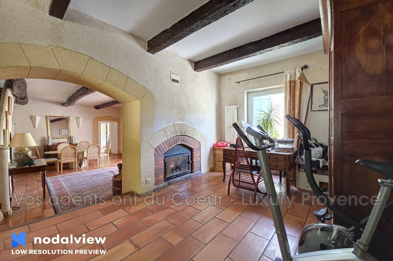 Photo 11 — LUXURY PROVENCE