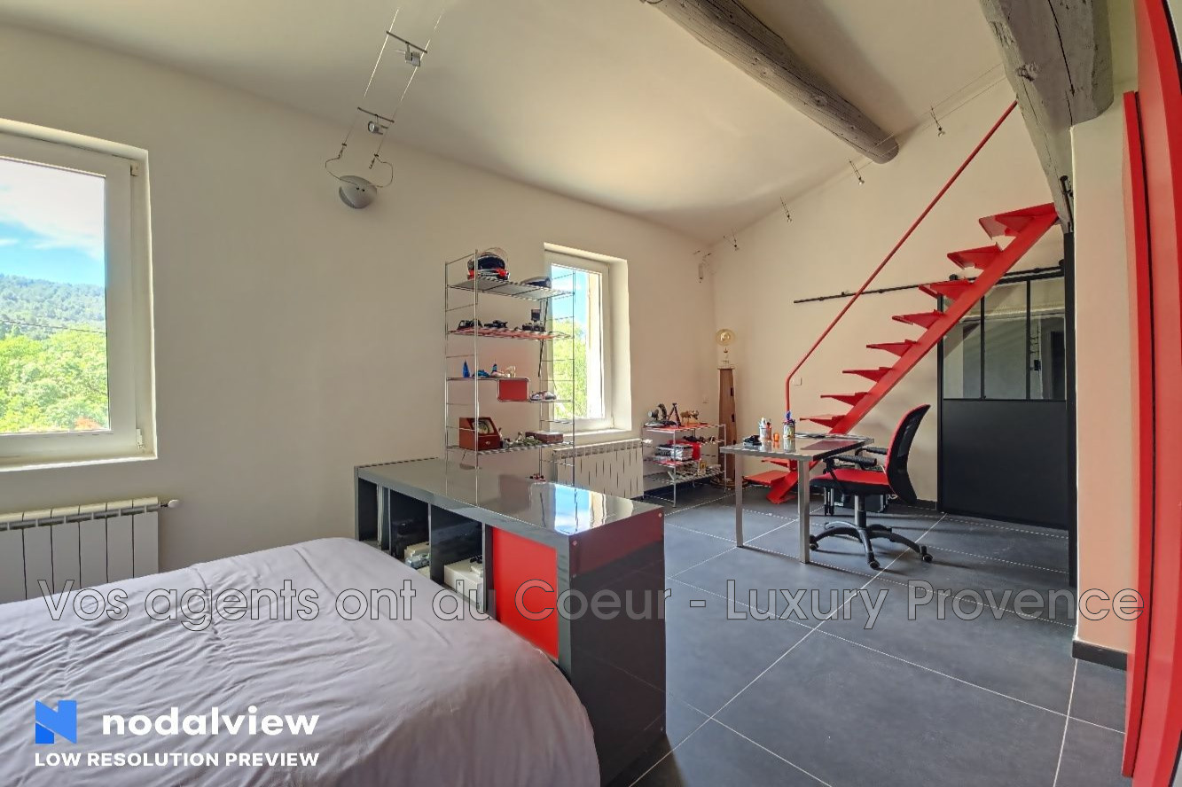Photo 14 — LUXURY PROVENCE