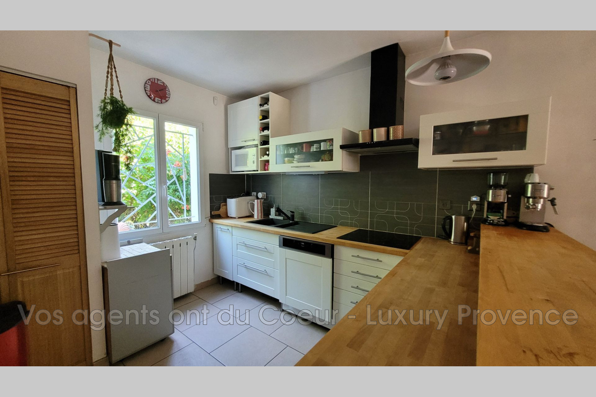 Photo 7 — LUXURY PROVENCE