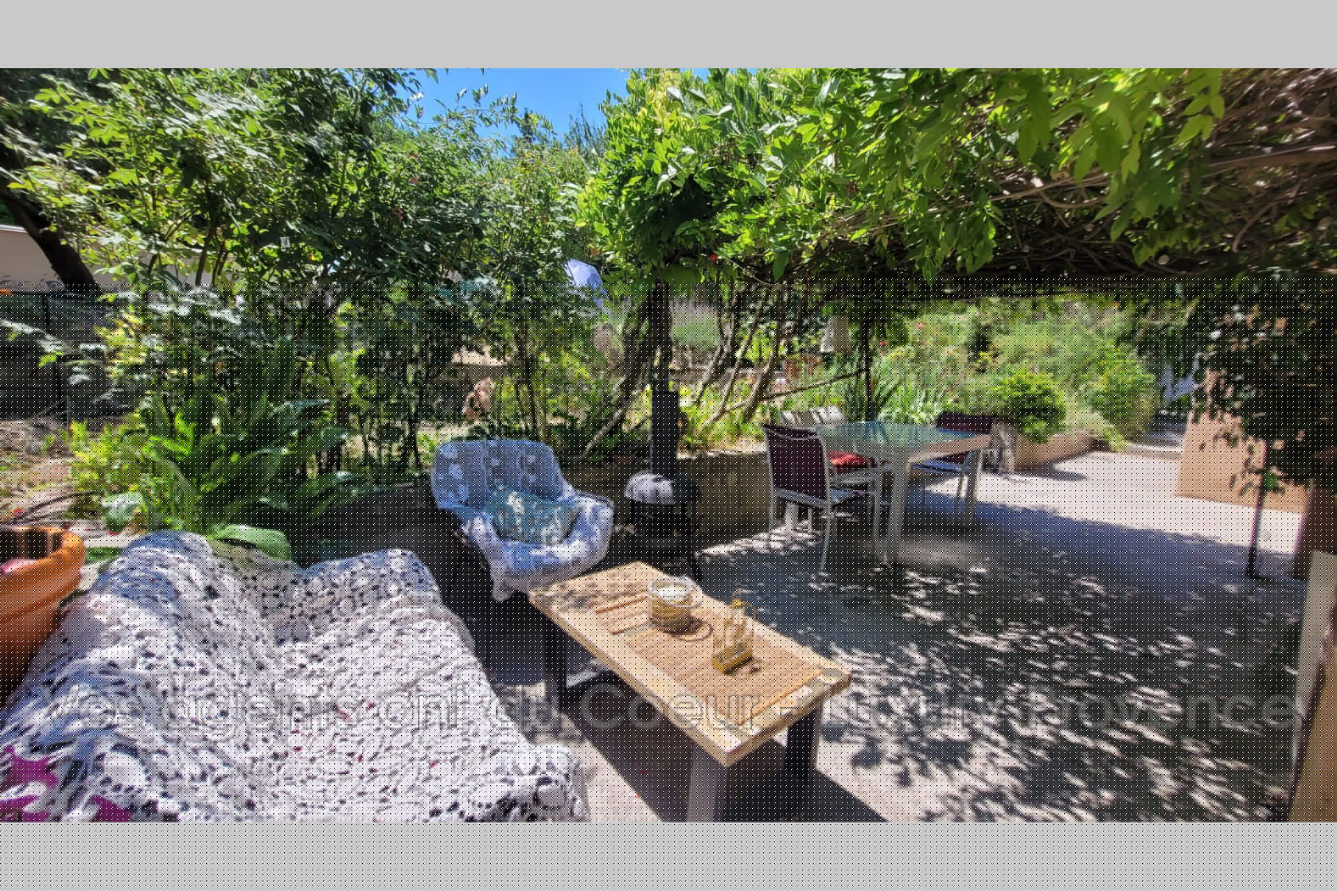 Photo 2 — LUXURY PROVENCE