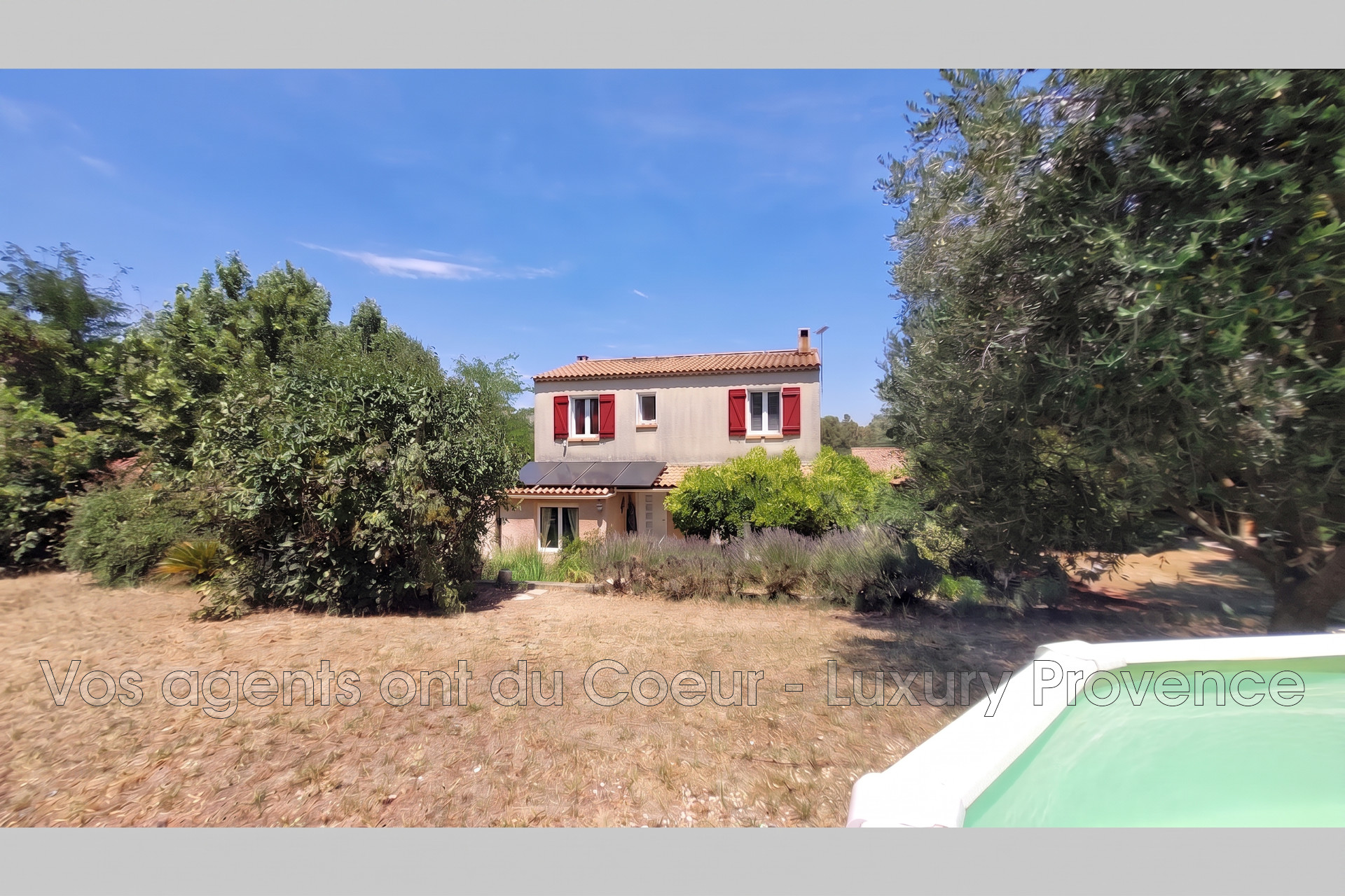 Photo 3 — LUXURY PROVENCE