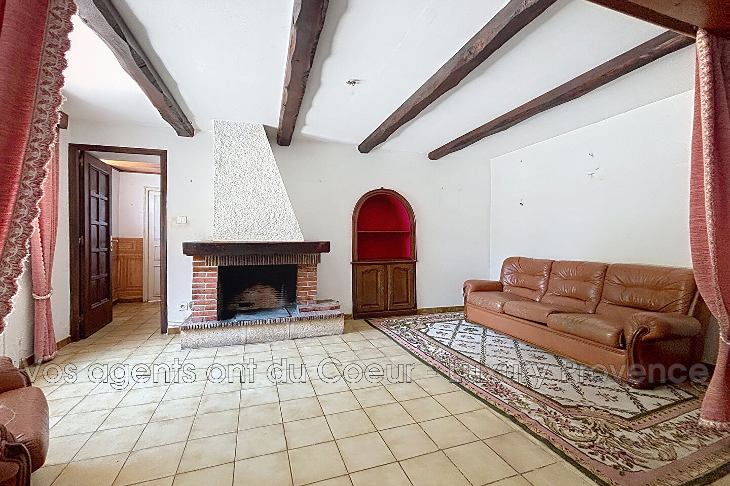 Photo 4 — LUXURY PROVENCE
