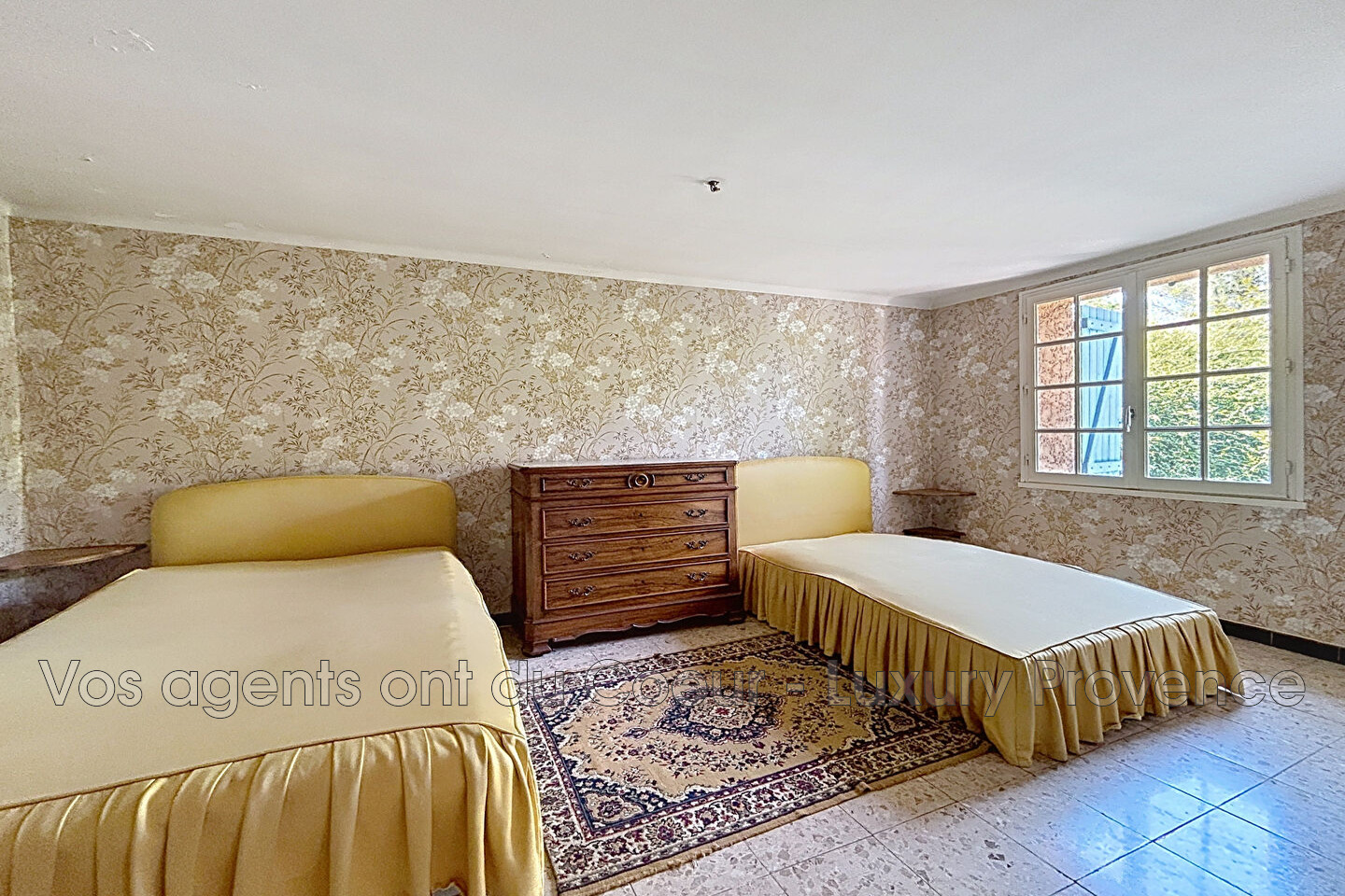 Photo 9 — LUXURY PROVENCE