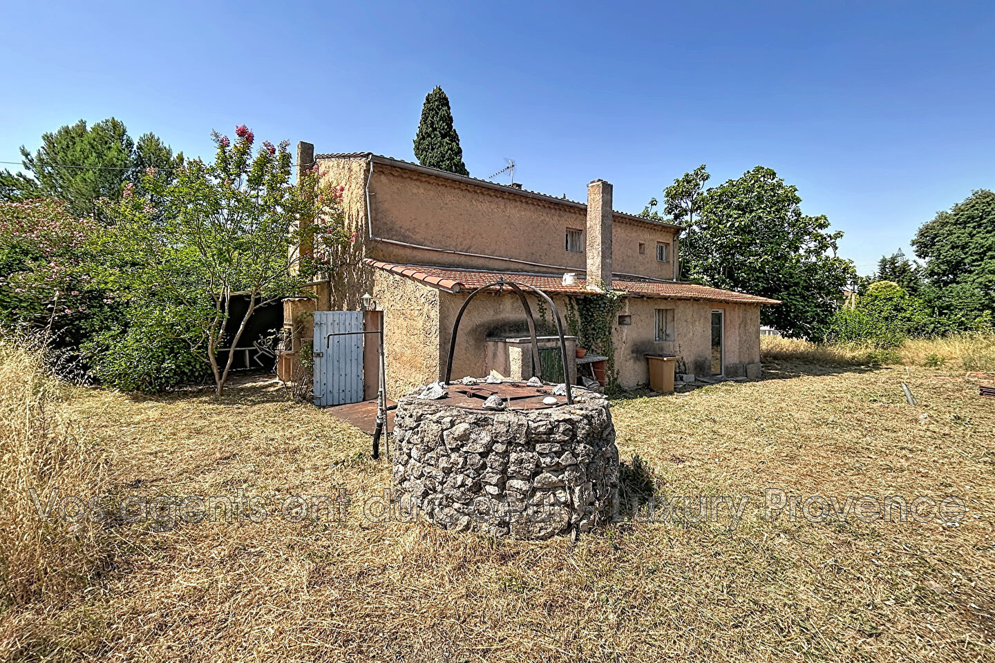 Photo 14 — LUXURY PROVENCE