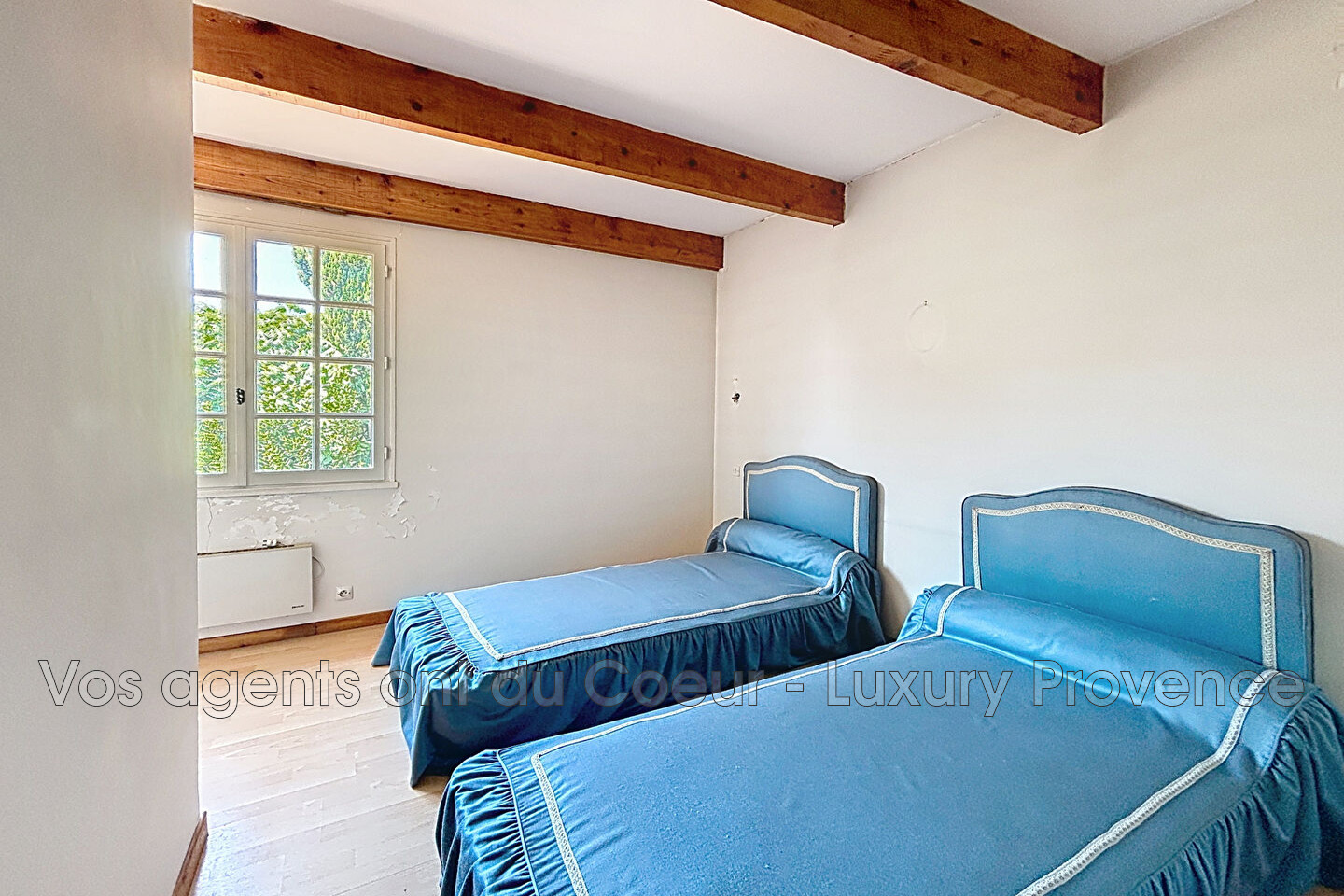 Photo 10 — LUXURY PROVENCE