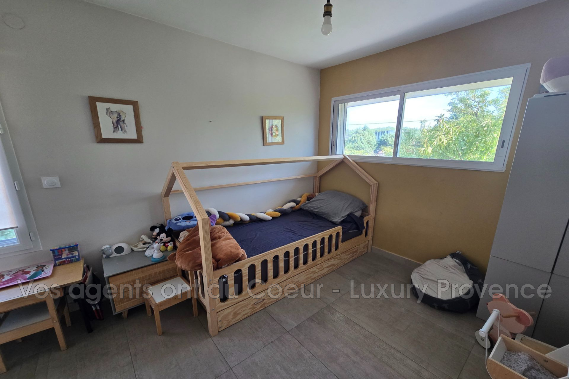 Photo 11 — LUXURY PROVENCE