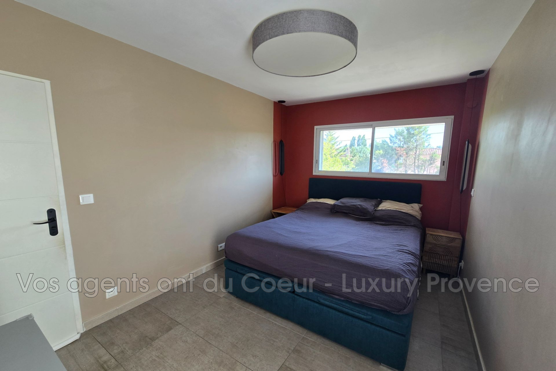 Photo 9 — LUXURY PROVENCE