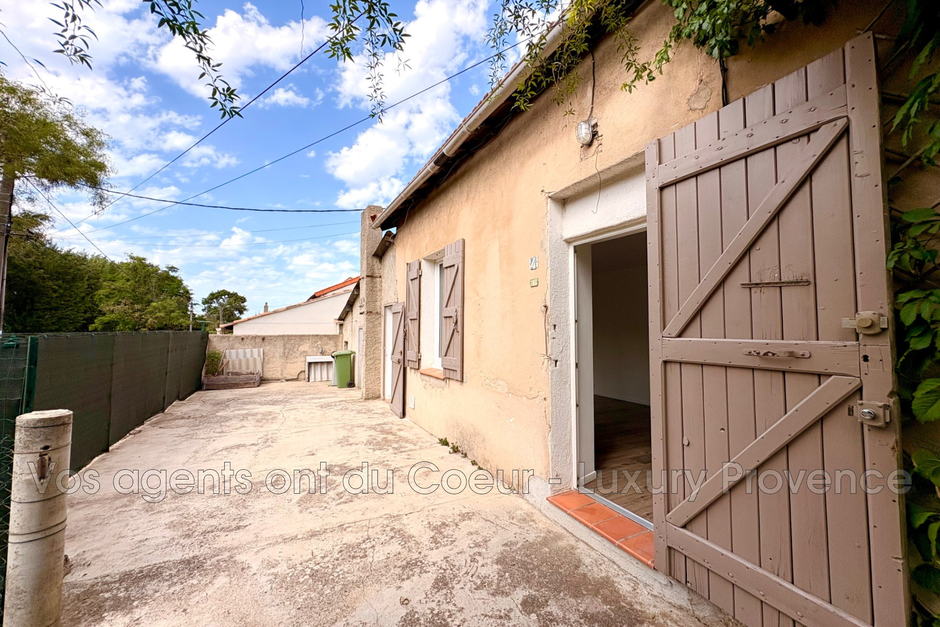Photo 9 — LUXURY PROVENCE