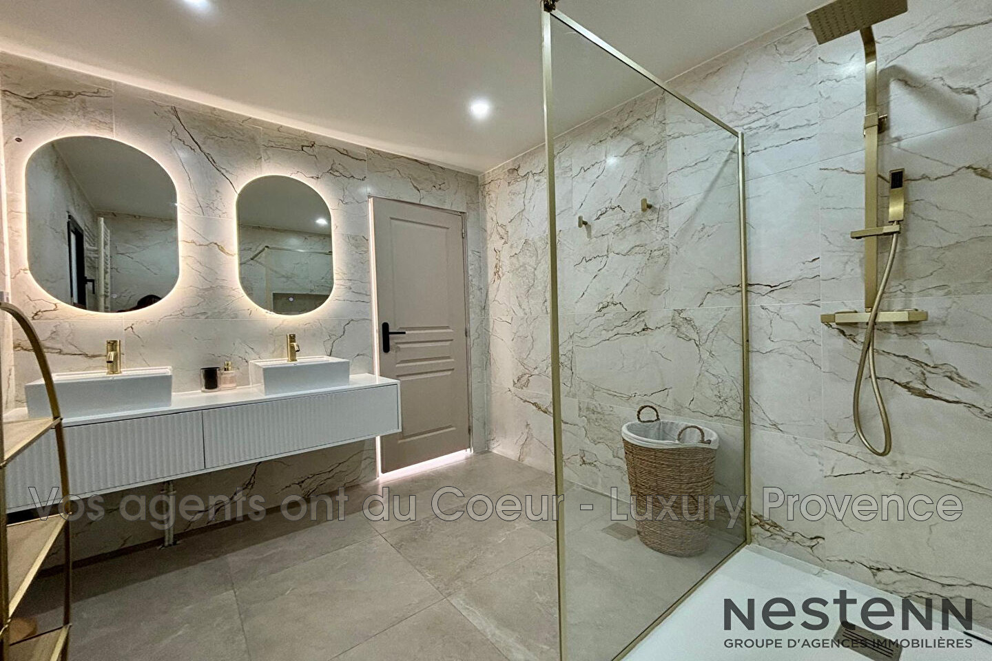 Photo 17 — LUXURY PROVENCE